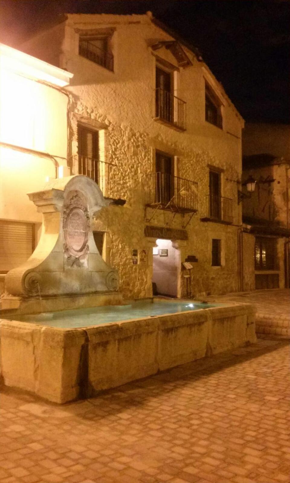 Hostal La Casa Vieja Turégano Exterior foto